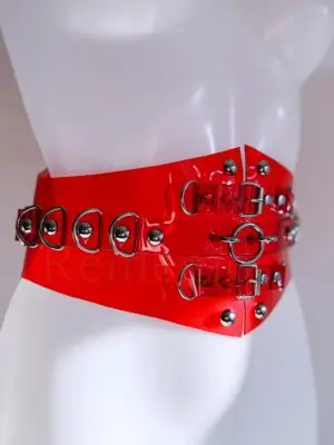 Czerwony pasek gorsetowy z grubej folii PVC - prototyp [M]