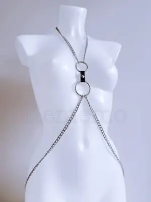 Harness z srebrnego łańcucha z kółkami